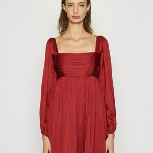 NWT Abercrombie & Fitch Emerson Red Satin Long Sleeve Dress.Size M. Has Pockets!